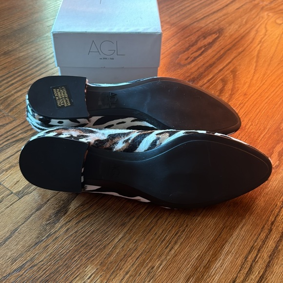 AGL Haircalf Animal Print Loafer - Picture 8 of 9
